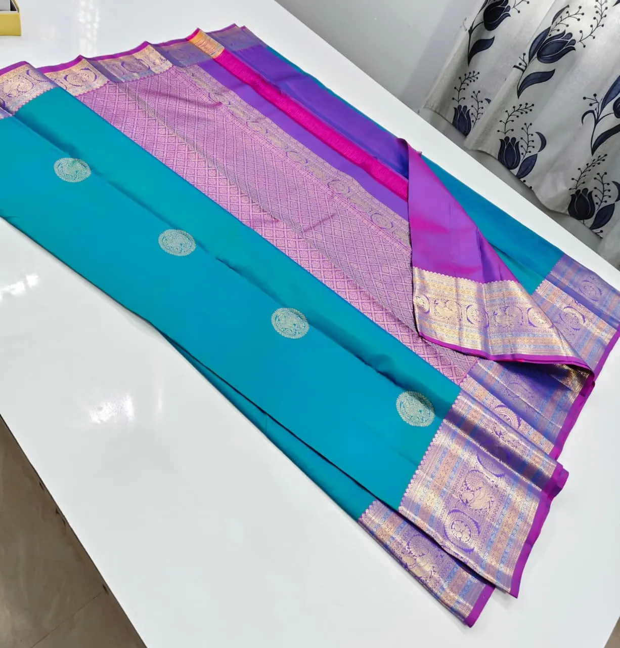 Pure Kanchipuram Pattu Silk Saree in Purple & Sky Blue